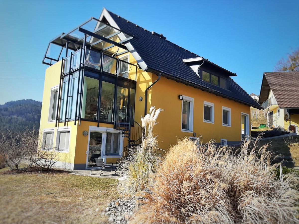 Auszeit Am Weinhof Leilighet Loschental Eksteriør bilde
